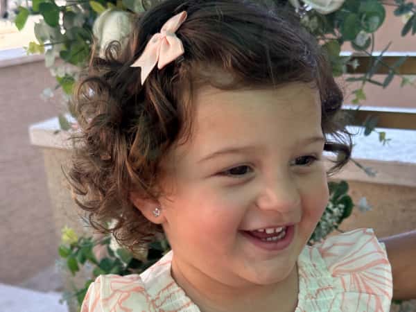 عيد ميلاد بنتي ألمى الله يحميها ويحمي اطفال العالم