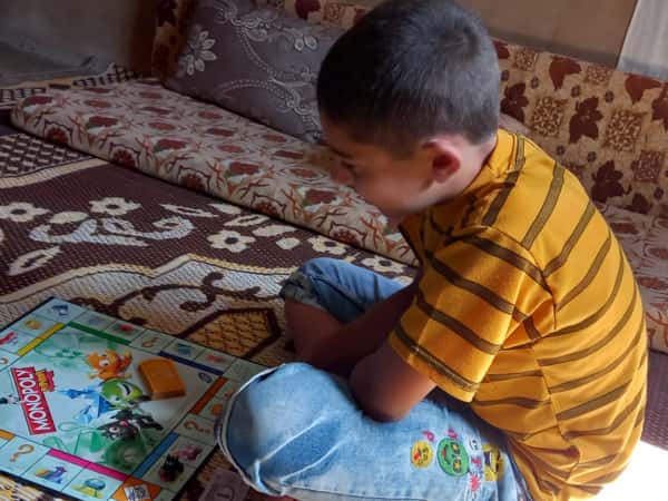Qusai is an orphaned child who needs your support.