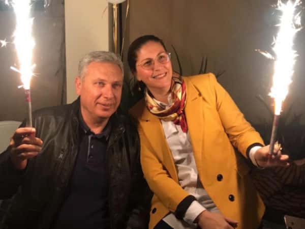 عيد ميلاد سعيد لاغلى ام واب بالكون