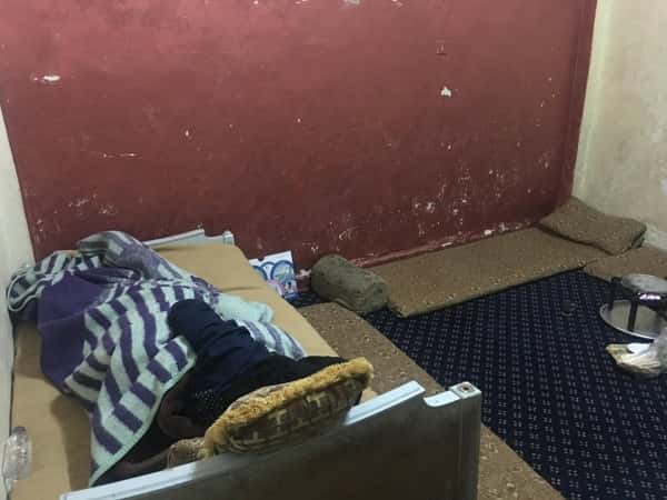 Refugee in need for MRI immediately