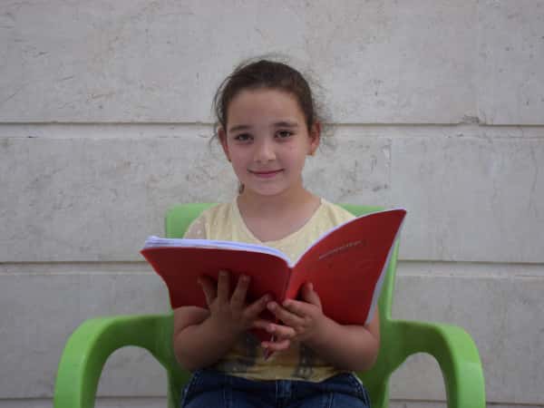 Soaad, an Orphan Child From Aleppo
