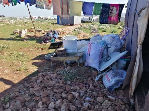 A displaced family with no shelter