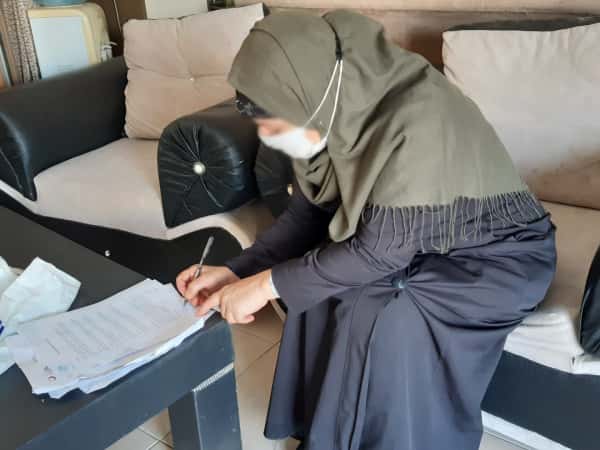 مريضة سرطان ولا تملك ثمن المواصلات للمشفى !