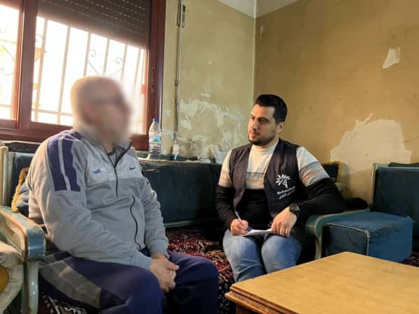 من صيدنايا إلى المرض.. العم عبد الناصر يغالب ظروف الحياة