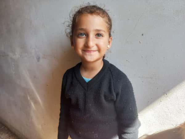 Lubna, an orphan child from Gaza, is in need of support.