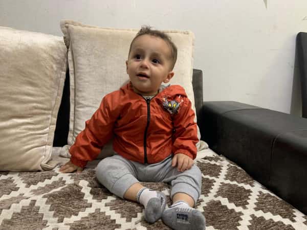 تبرعكم سيعيد لطفلنا عبدالله بهجته للحياة
