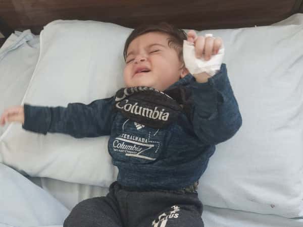 Ammar suffers from a double inguinal hernia and needs your help to get surgery