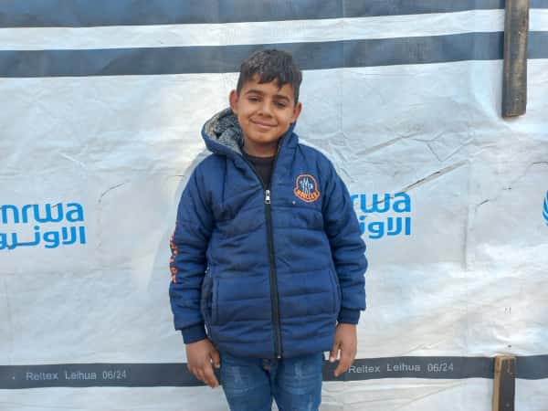 Hamada, an orphanfrom Gaza, is in need for your help...