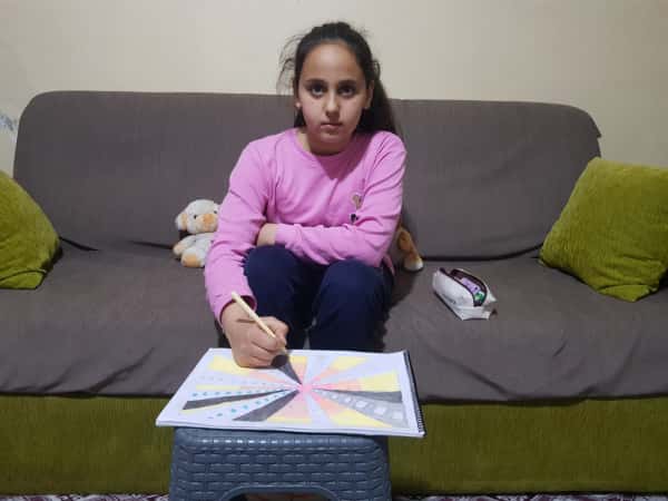 Hadeel is an orphan girl who dreams of being a lawyer.