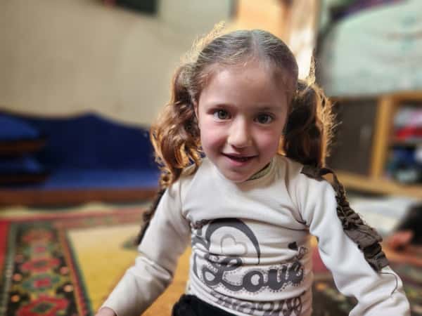 سارة بحاجة لعملية جراحية في القلب