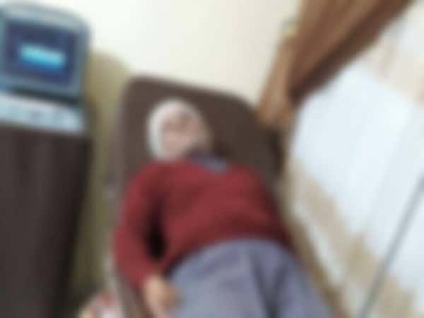 An old man in need for an operation