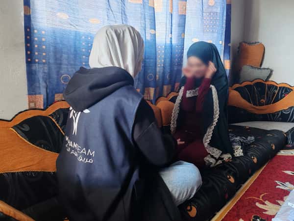 حلم أطفالها..ملابس للعيد