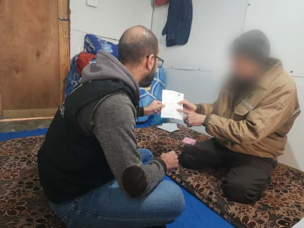 أمراض عدة تنهش جسد العم قصي