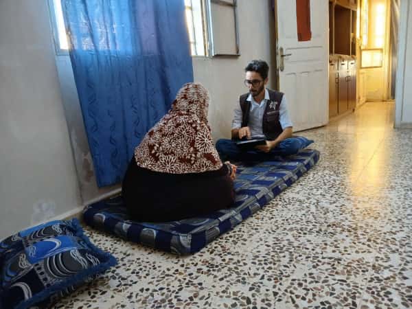 Ruwaida's burdens have increased with her son's illness and the lack of income!