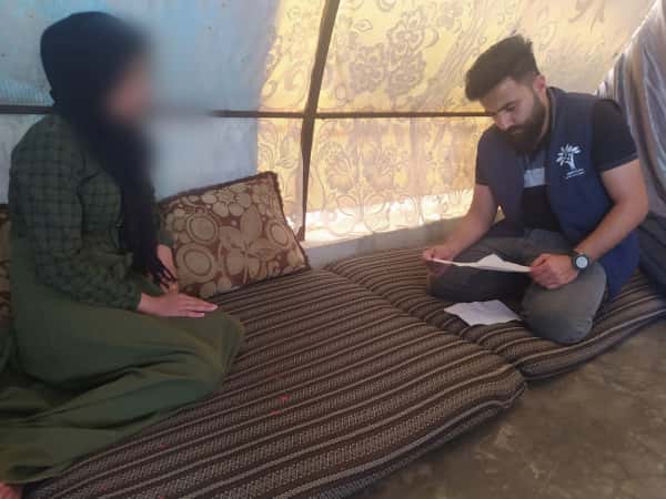 حروق بالغة في القدمين جعلتها بحاجة لشرائح سيليكون