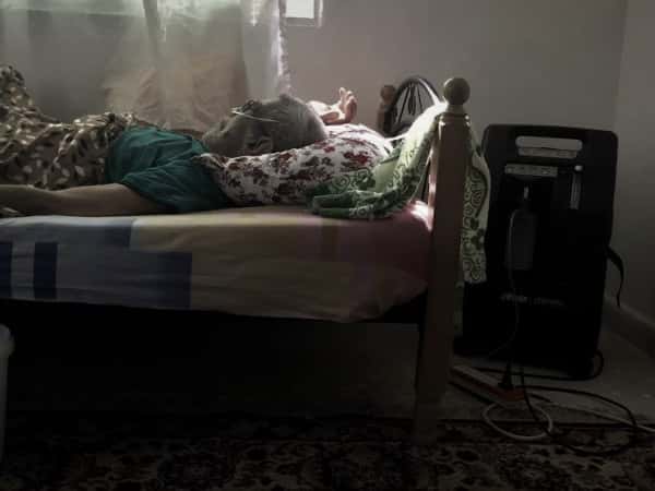 A man needs medical care