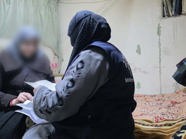 A mother sustained by patience alone.