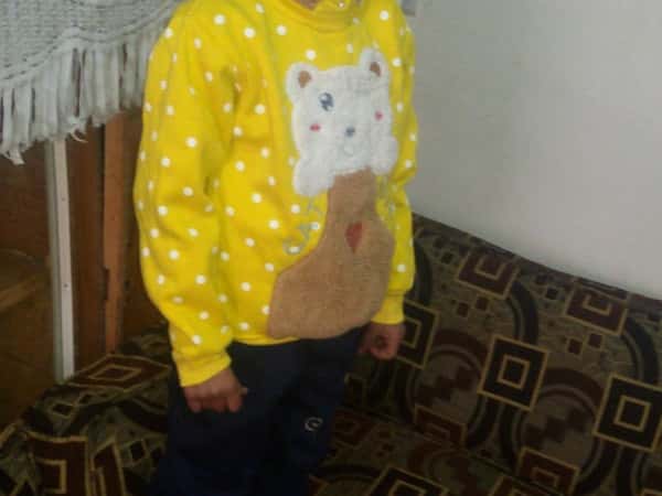 Khaznah is an orphan child who needs your help.