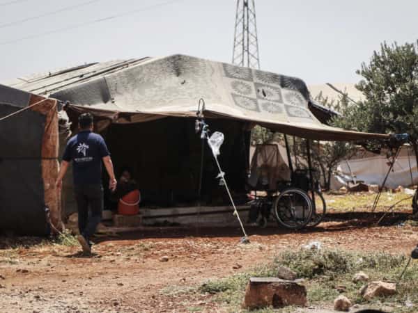 المخيمات المنسيّة