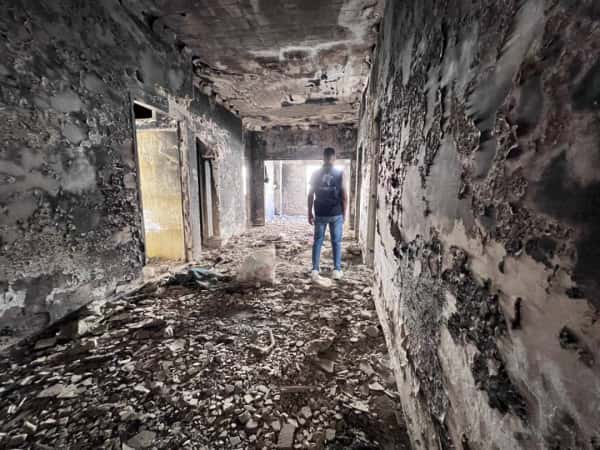 A soul longing for the doorstep of her home in Homs