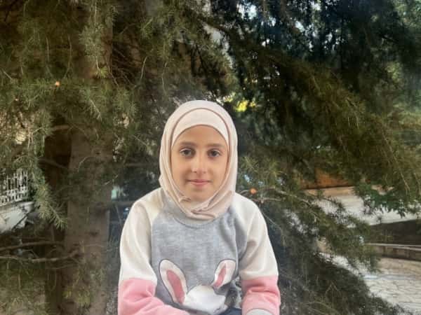 Haneen an orphaned girl needs your support