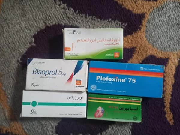 الخالة فاطمة تعيش في خيمة بحاجة لقثطرة قلبية بأسرع وقت.