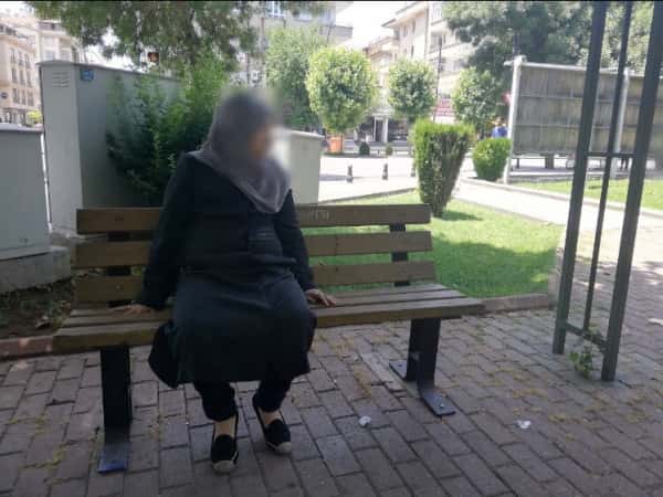 سيدة تعاني من سرطان الثدي وانتشر المرض في كافة جسدها