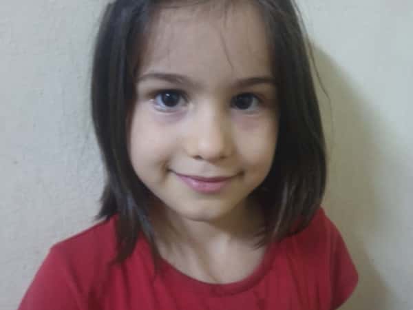 Tasneem, an orphan in need of help