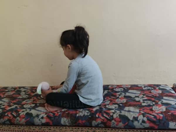 Alia is a girl from Raqqa
