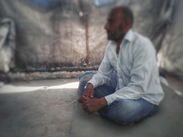 محمد مهدد بفقد نظره!