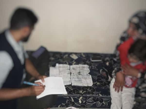 A lady lives with her children without a shelter for five years