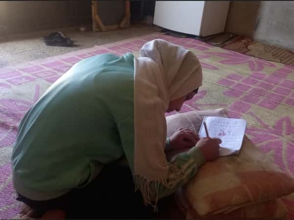 Nour, the small girl, has been an orphan since she was very little and never experienced the warmth of a mother.