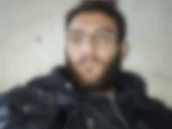 A man in need for an eye surgery