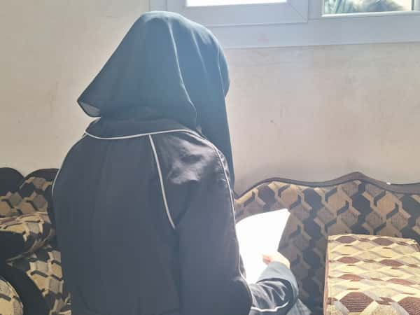 فاطمة حين يصبح التعليم طوق نجاة .. لا تدعوا حلمها يتوقف