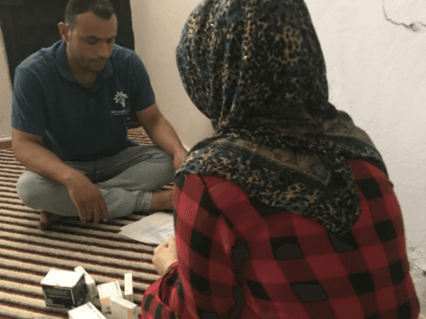 شابة تعاني عدة أمراض