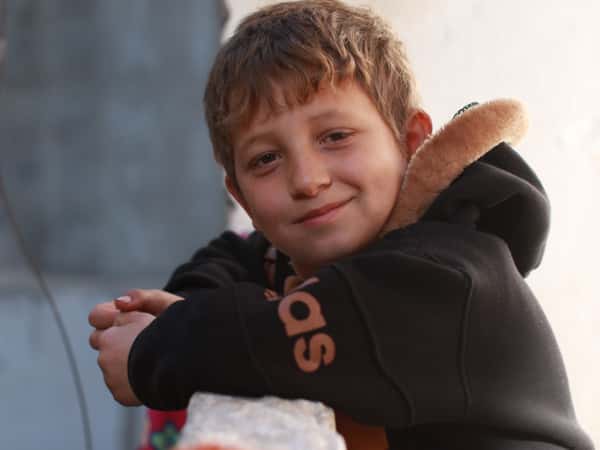 هشام طفل يتيم من ادلب بحاجة كفالتكم