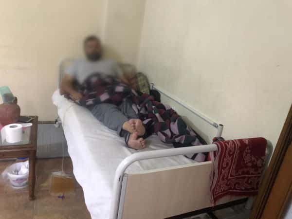 معاناة العم جعفر بعد اعتقالهِ