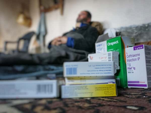 السيد يوسف أصيب ولم يعد قادراً على العمل!