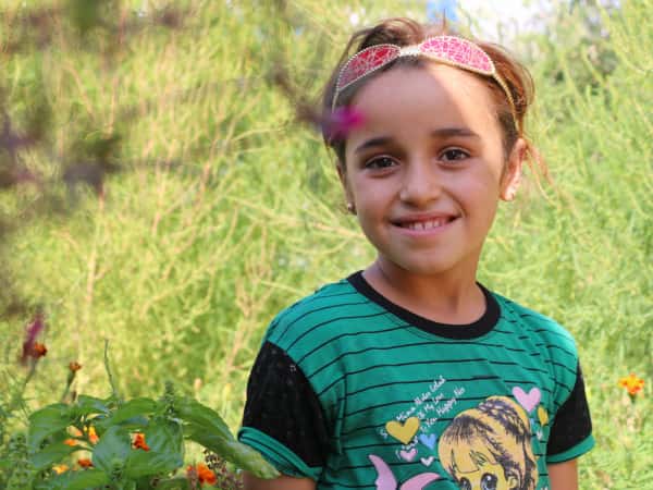 Hala est une petite orpheline de la ville de Hama