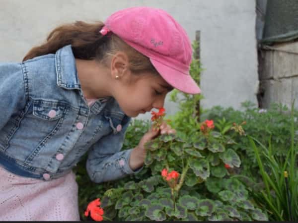 Fatima is an orphan child who needs your support