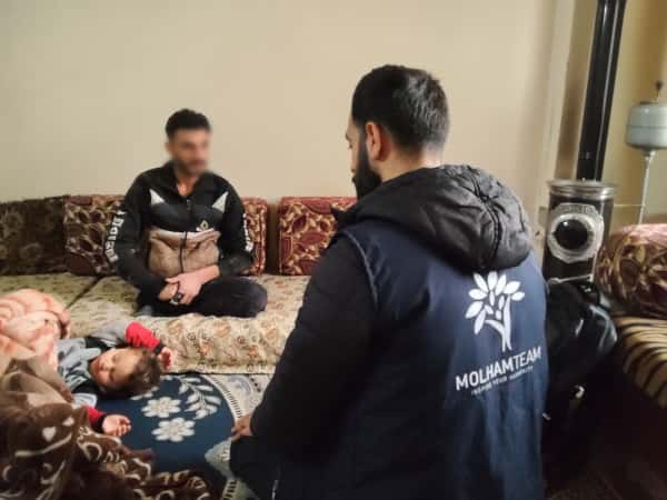 A provider with an amputated leg