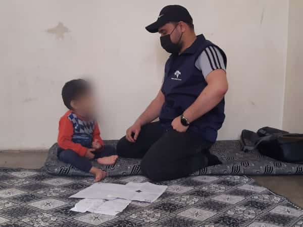The child Hamza suffers from immunodeficiency and needs your help