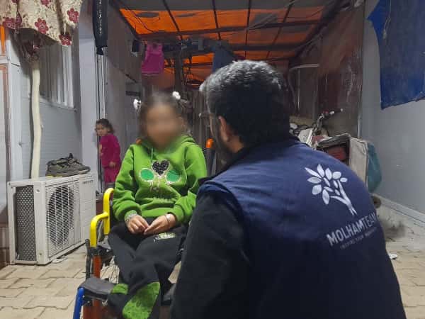 Aya's Journey: A Call for Compassion