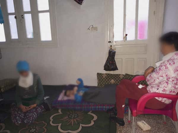3 kids with total paralysis