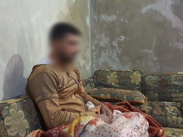 Illness is preventing young Ala'a from working and supporting his family.