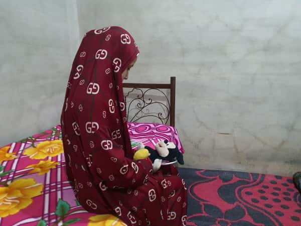 Rayan suffers from bullying because of burns that cover her body.