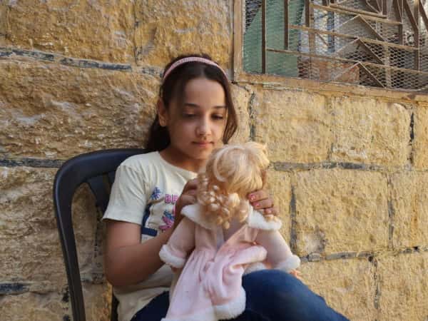 Enas is an orphan child without a breadwinner