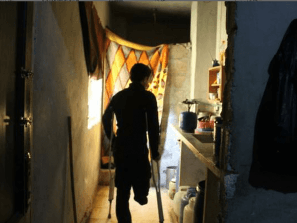 a family lives in unhealthy basement!