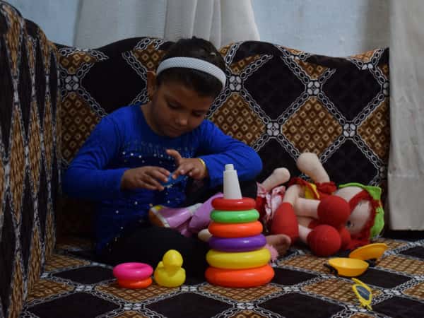 Sundus is a girl from Aleppo