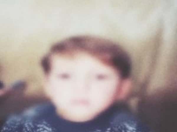 Walid is an orphan child from Idlib